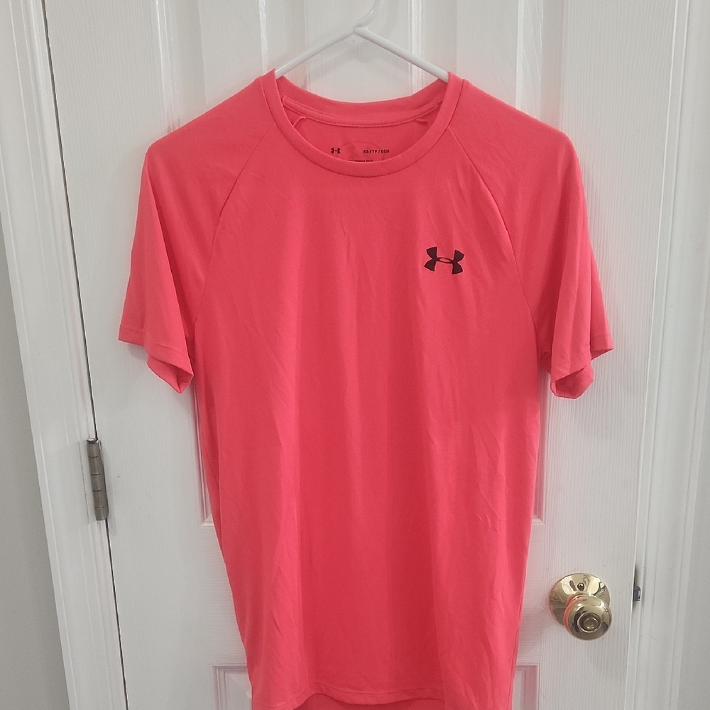 Under Armour Men's Coral Short Sleeve Tee